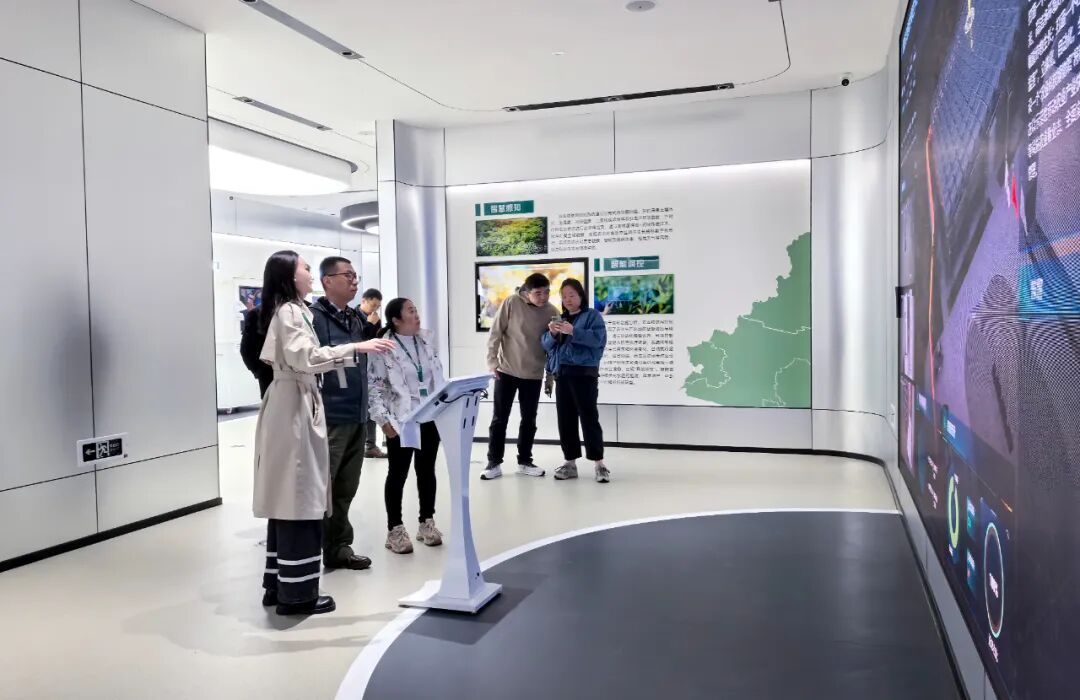 37629b4c3815b4cae8bbed950fd73f9dc~tplv-tt-origin-web_gif 37629b4c3815b4cae8bbed950fd73f9dc~tplv-tt-origin-web_gif