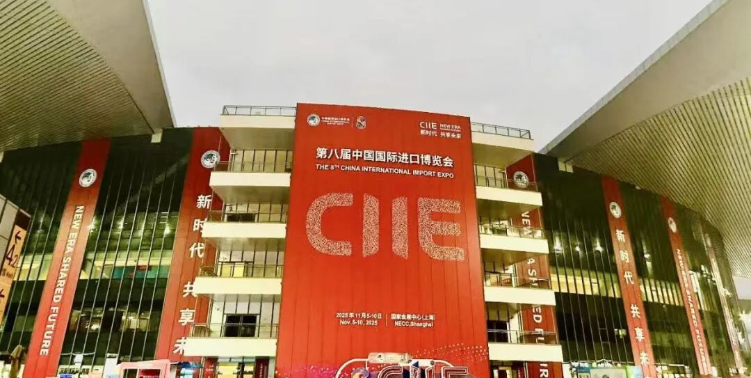 12c687d2f9ece4f099d87a50445997d3f~tplv-tt-origin-web_gif